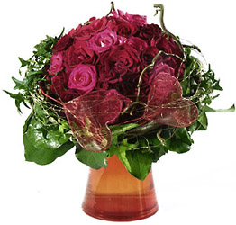 Finland- Valentine's Bouquet from Flowers All Over.com 