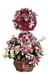 Lebanon- Wedding Basket from Flowers All Over.com 