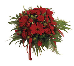 Hungary- Valentine's Bouquet from Flowers All Over.com 
