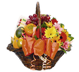 Flowers and Fruit from Flowers All Over.com 