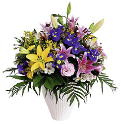 Turkmenistan-Rose and Lily Bouquet from Flowers All Over.com 