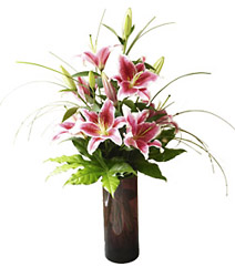 Lily Vase (pink) from Flowers All Over.com 